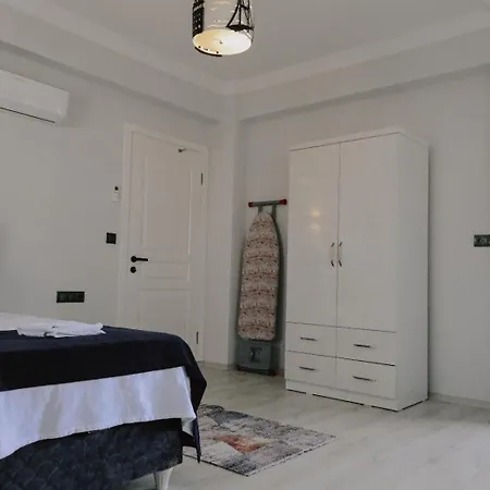 Lux Villa *