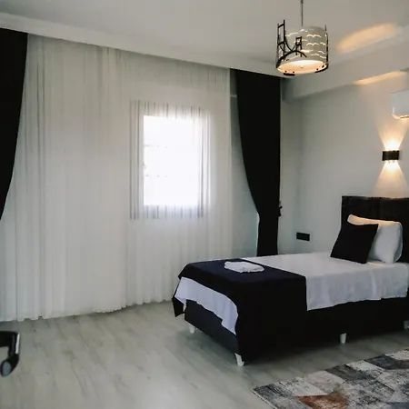 Villa Lux *