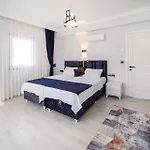 Lux Villa